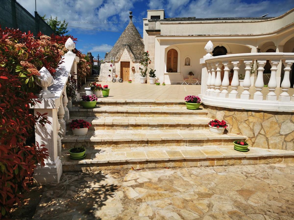 Trullo Suite Cisternino Bagian luar foto